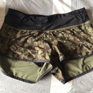 Lululemon speed shorts size 4